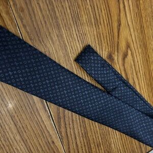 Louis Vuitton Dark Blue Monogram Tie, new but no box, sorry